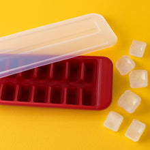 Supermom Frizzy Ice Tray with 2-in-1 Compartment for Ice Cubes and Storage Box (1 Pc)