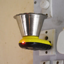 QuickBurn Steel Kapoor Dani Stand